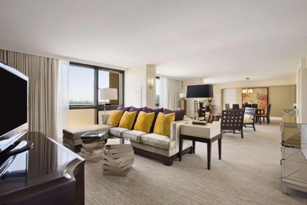 Hilton Miami Airport Blue Lagoon Image 20