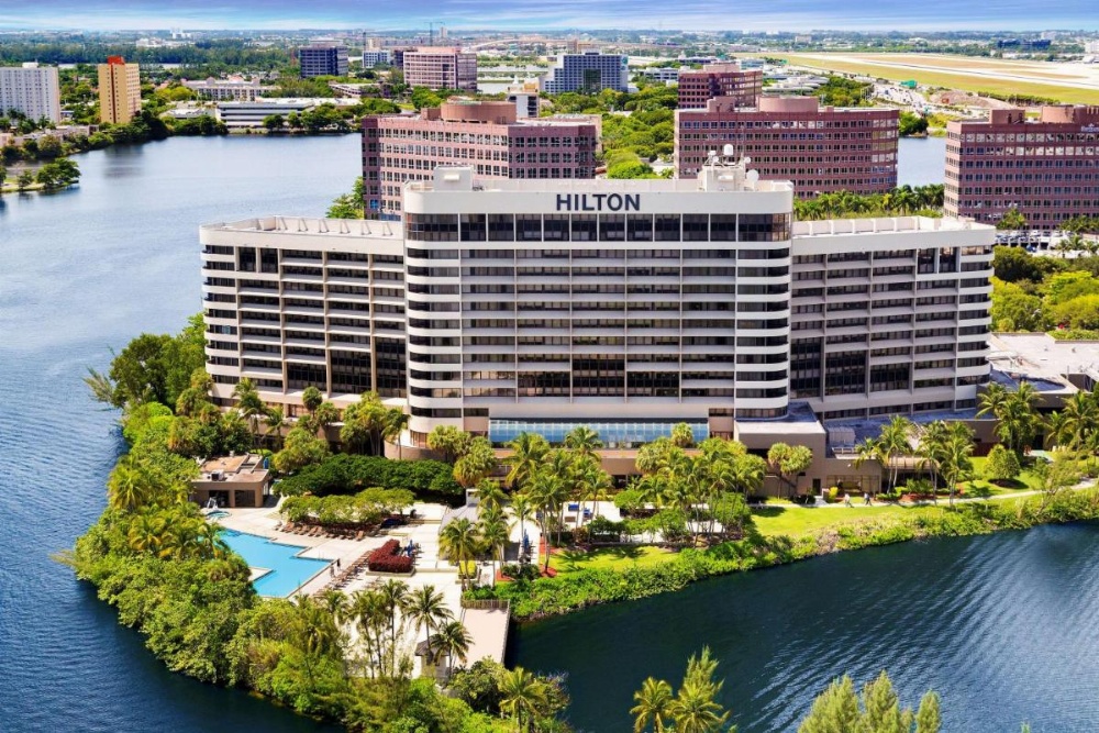 Hilton Miami Airport Blue Lagoon Image 45